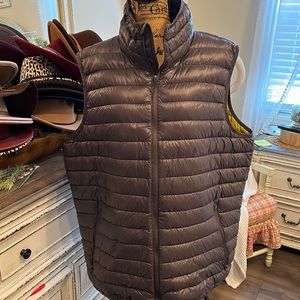 Iceberg Gray Puffer Vest